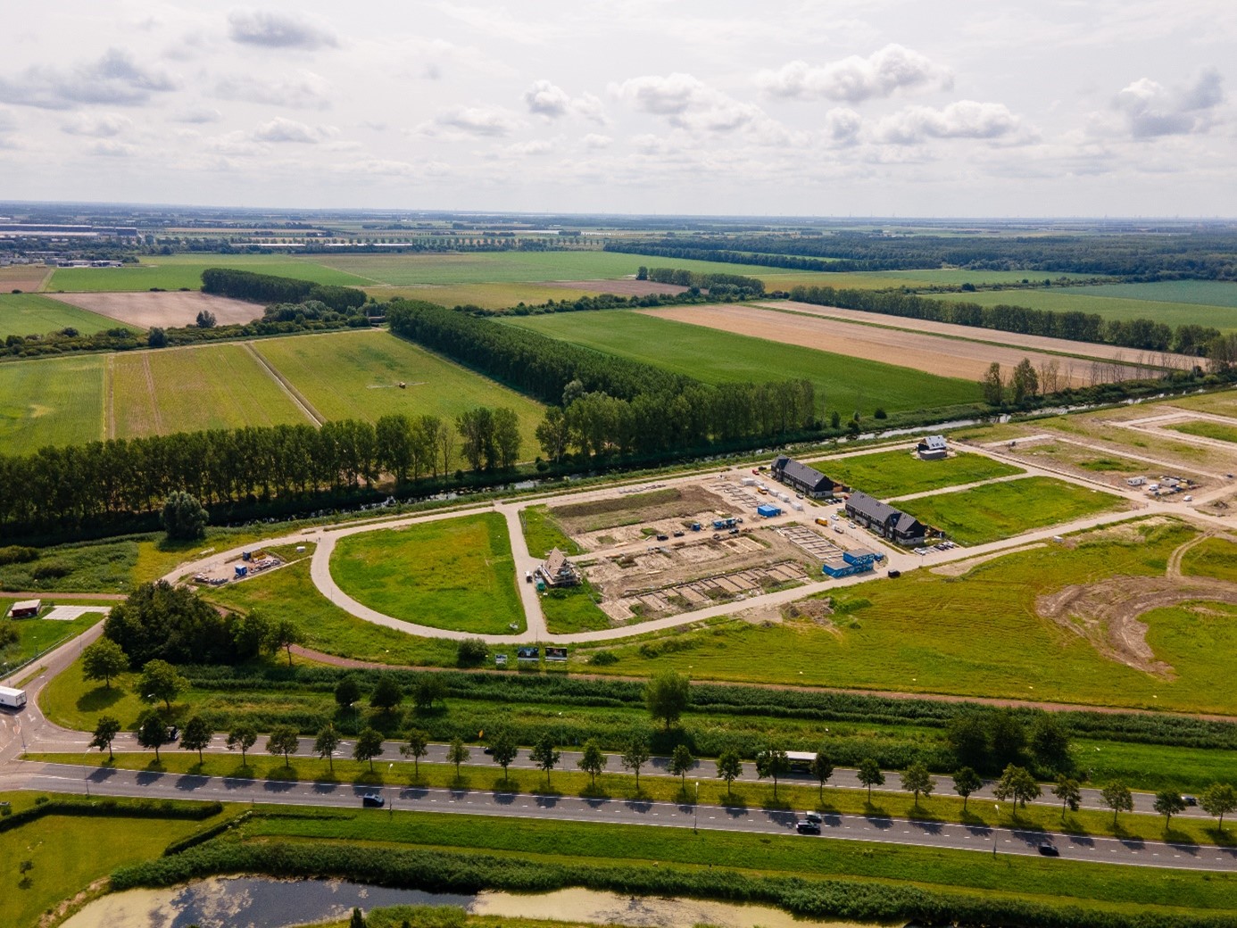 Luchtfoto nieuwbouwwijk De Notentuin in Lelystad