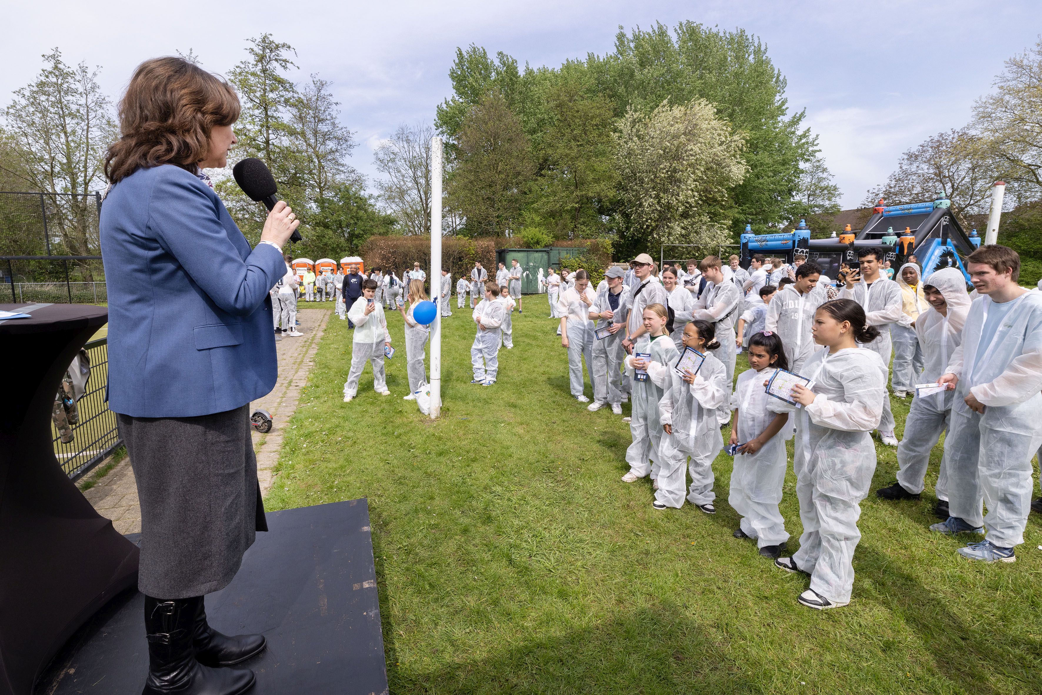 Opening jachtseizoen door burgemeester Mieke Baltus.  Foto: Studie Wierd